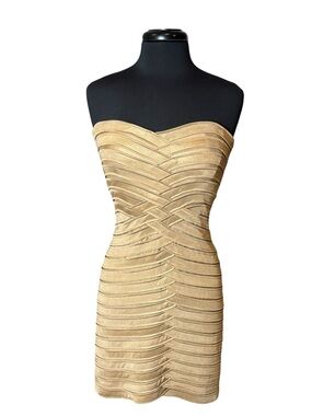 BCBG MaxAzria Gold Foil Sweetheart Strapless Bandage Mini Dress Size M NWOT